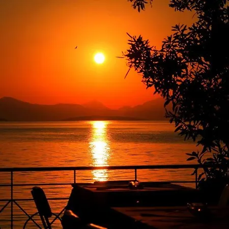 Blue Sky & Διαμέρισμα